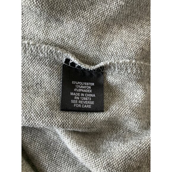 NFL Team Apparel Dallas Cowboys Women's V-Neck Sweater Gray M NWOT - Picture 5 of 5